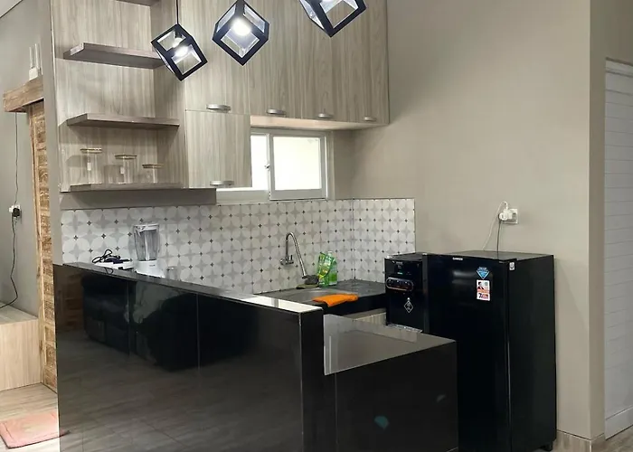 Ferienhaus Homey 2br - Aura House Ungasan