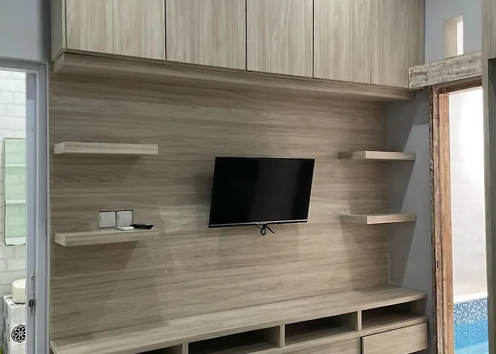 Ferienhaus Homey 2br - Aura House Ungasan Uluwatu