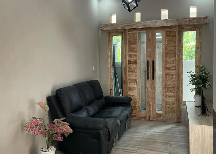 Homey 2br - Aura House Ungasan Ferienhaus *